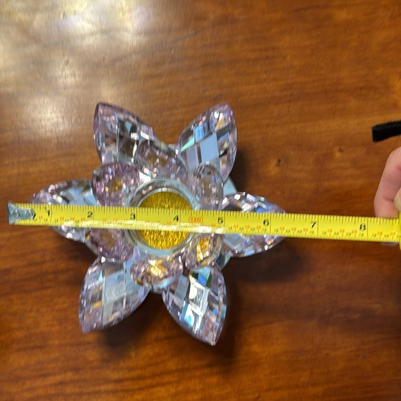 Crystal Lotus Tea light candle holder - Picture 5 of 6